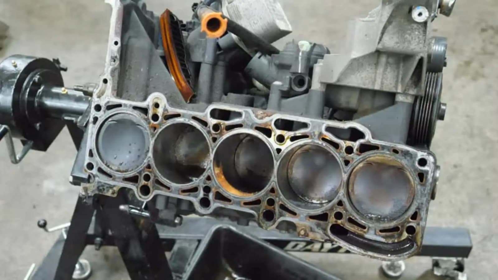 Auto mit hohem Reparaturaufwand verkaufen – Motorschaden Ankauf leicht gemacht