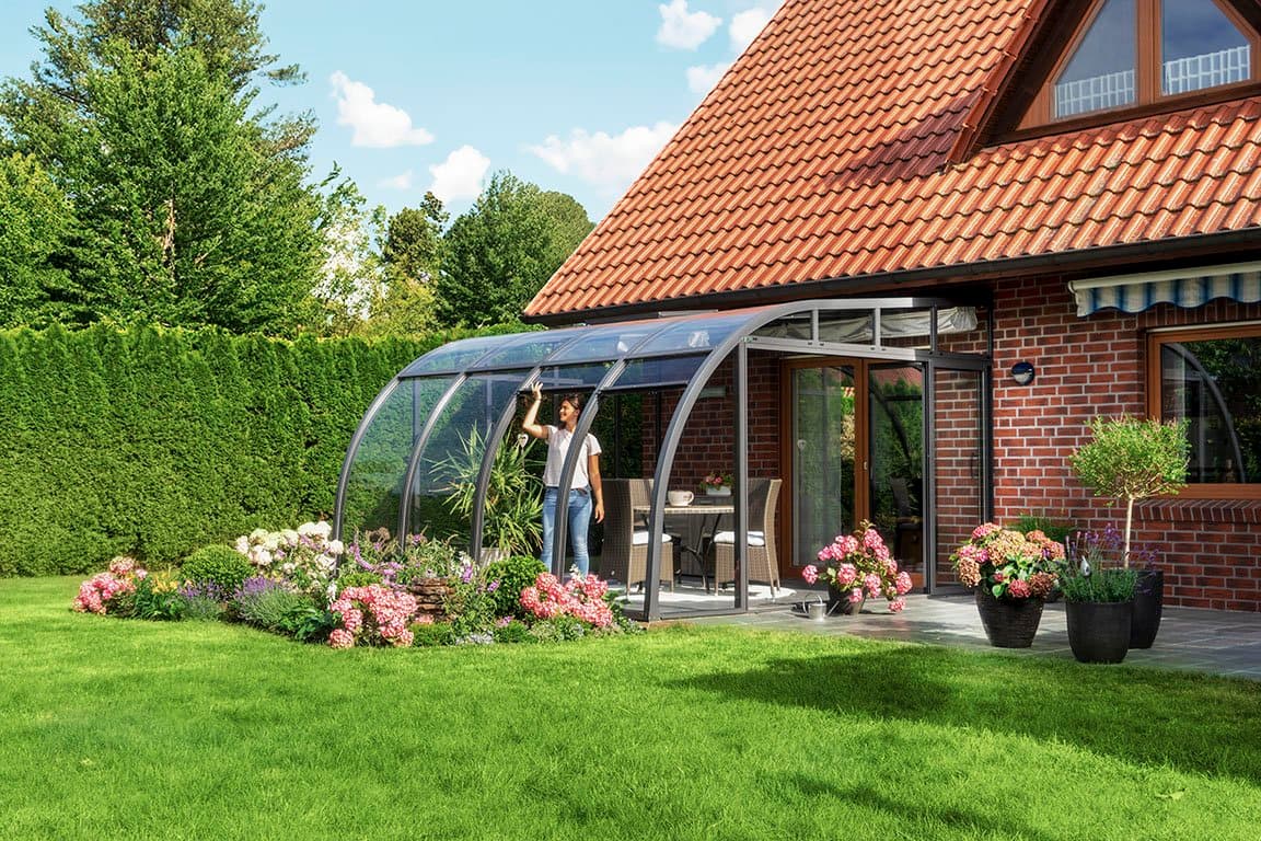 Maximaler Sonnenschutz für Ihre Terrasse mit einer Terrassenüberdachung mit Markise