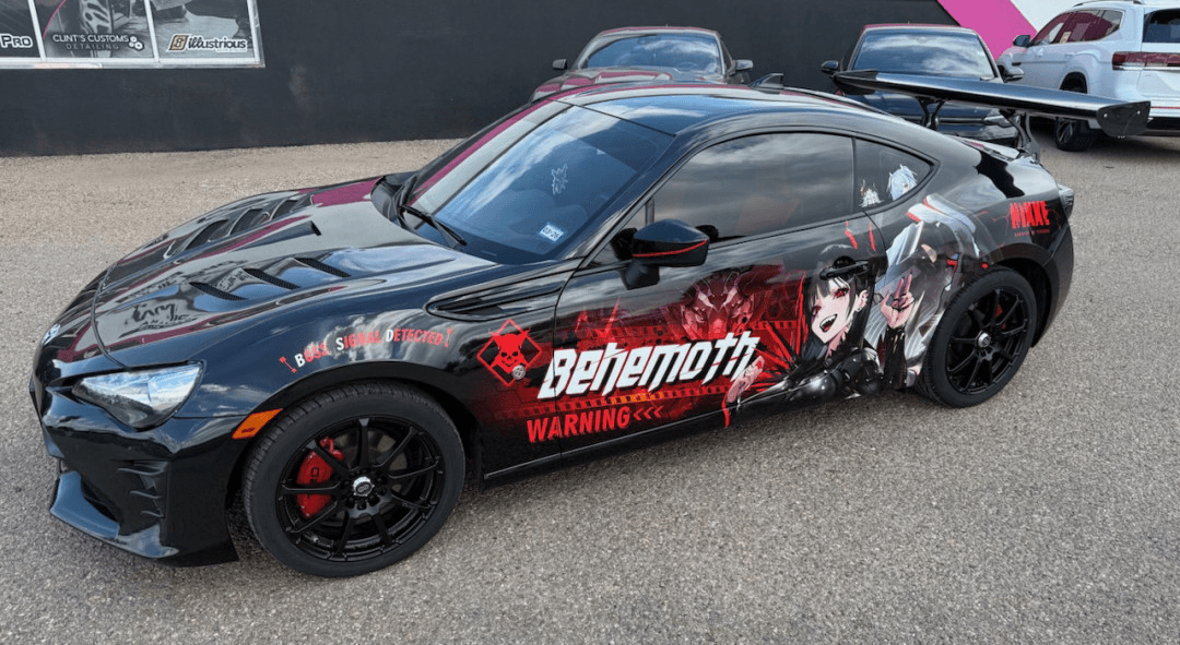 Challenger im Itasha-Style: So bringen Sie Ihr Anime-Herz auf die Straße