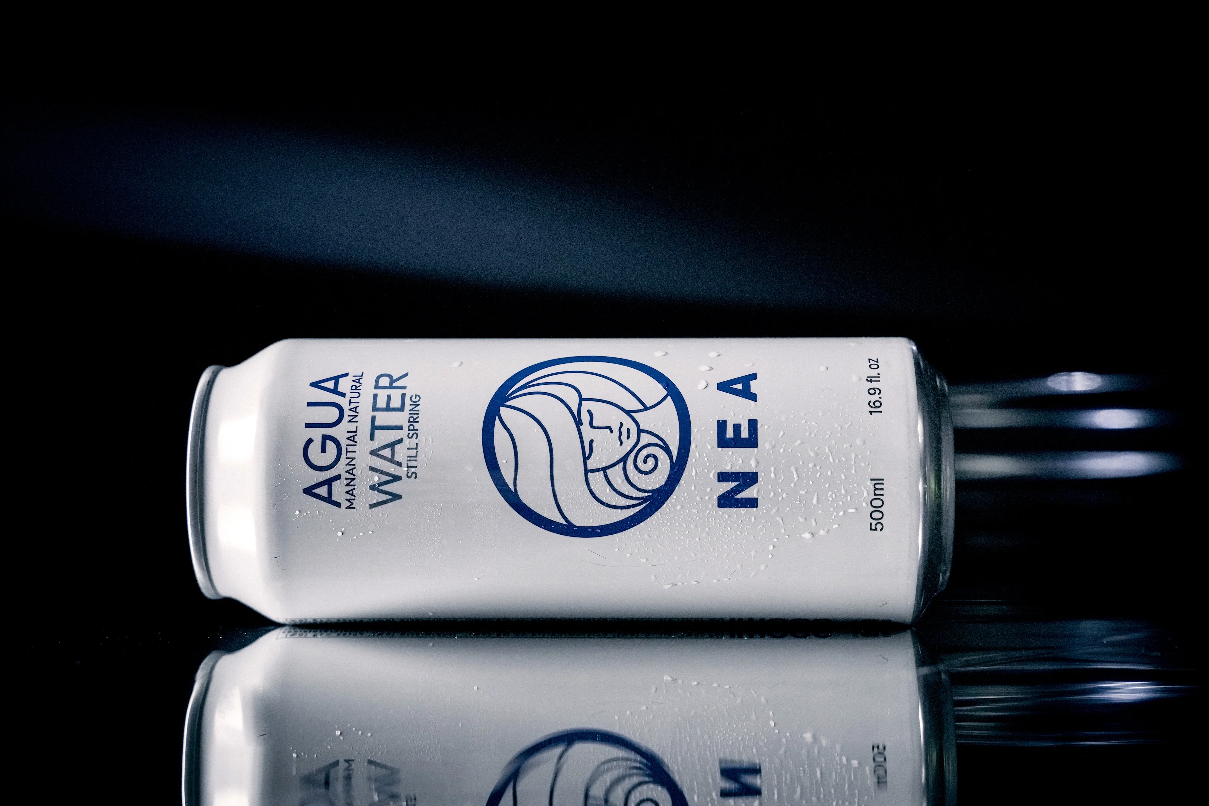 Warum Dosen Wasser von NEA Water besser für dich und den Planeten ist